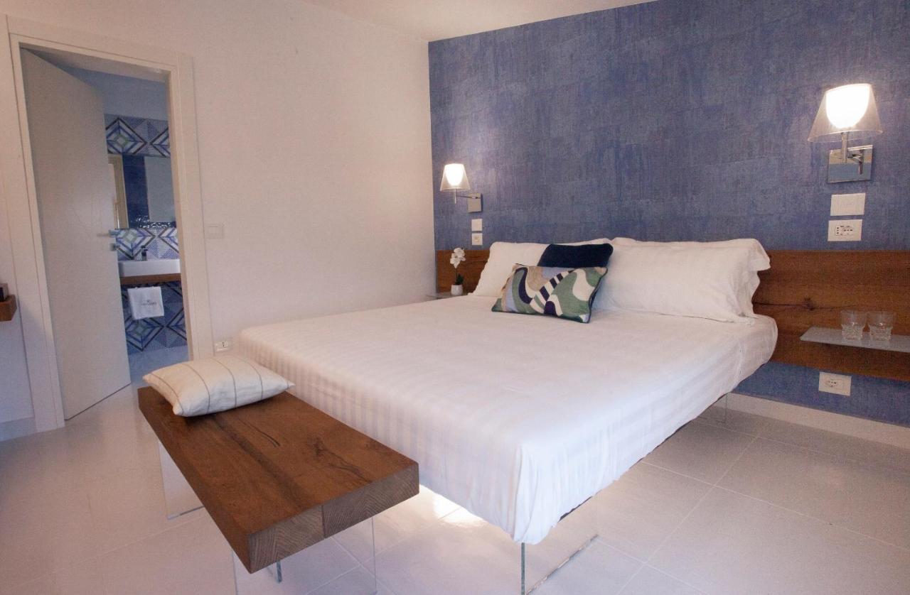 פסטום Aquamaris Design Suite & Spa מראה חיצוני תמונה