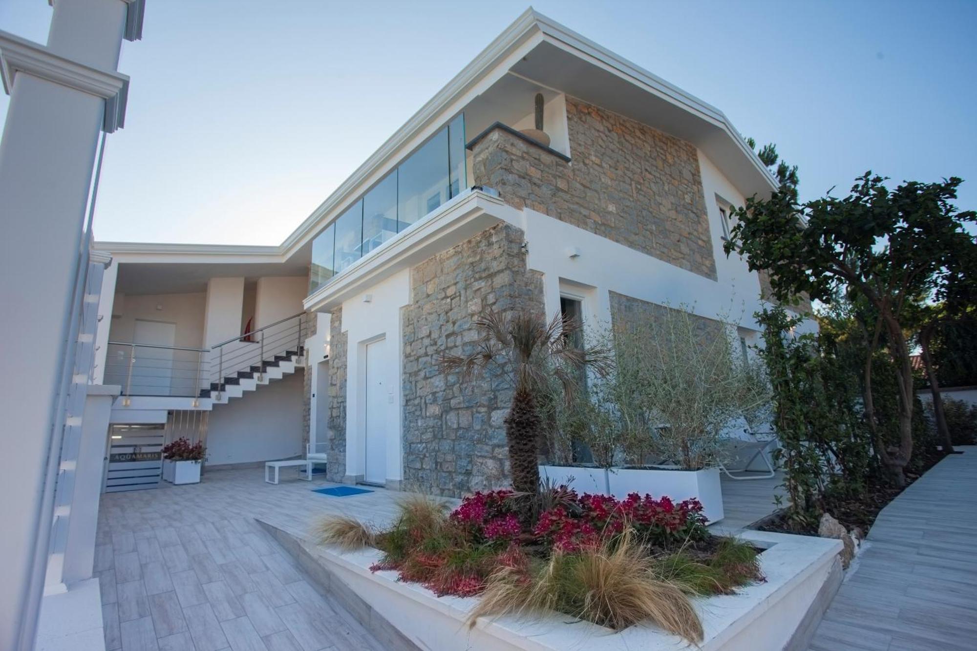 פסטום Aquamaris Design Suite & Spa מראה חיצוני תמונה