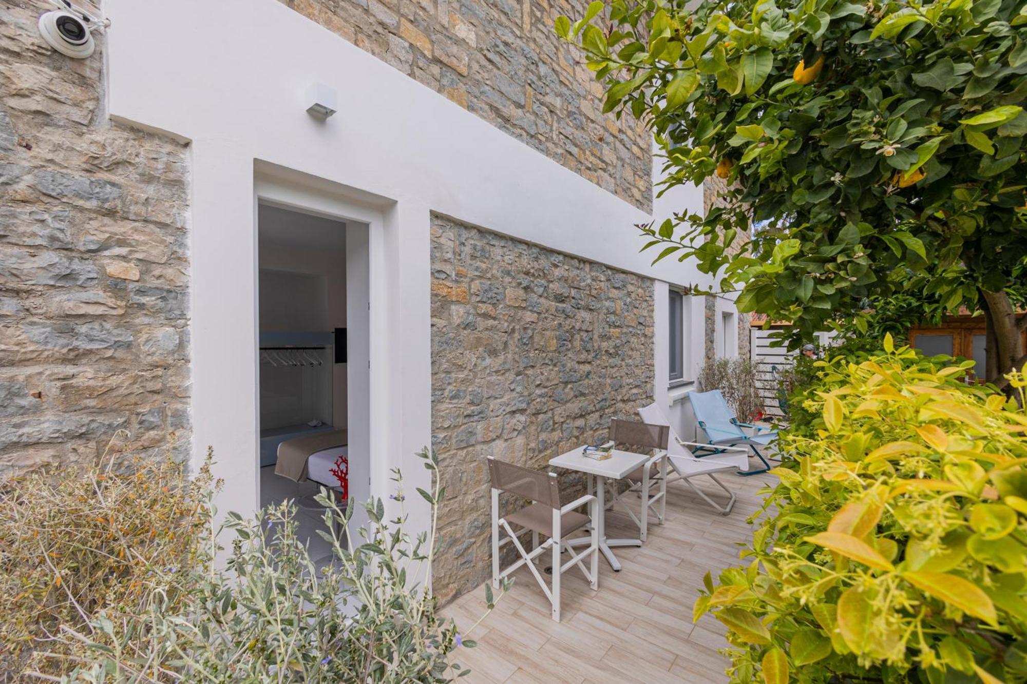 פסטום Aquamaris Design Suite & Spa מראה חיצוני תמונה