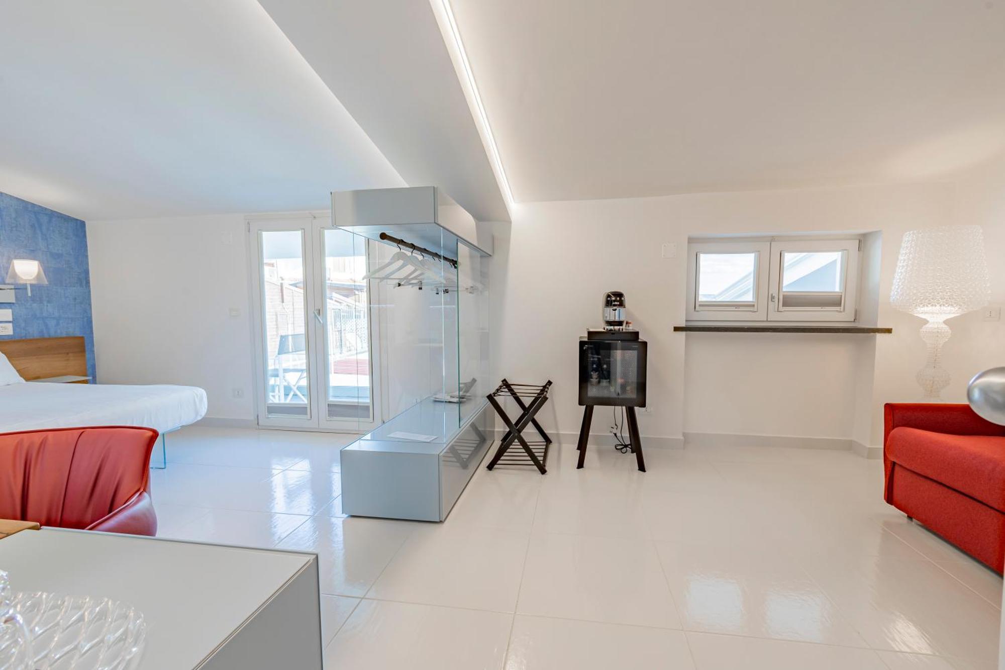 פסטום Aquamaris Design Suite & Spa מראה חיצוני תמונה