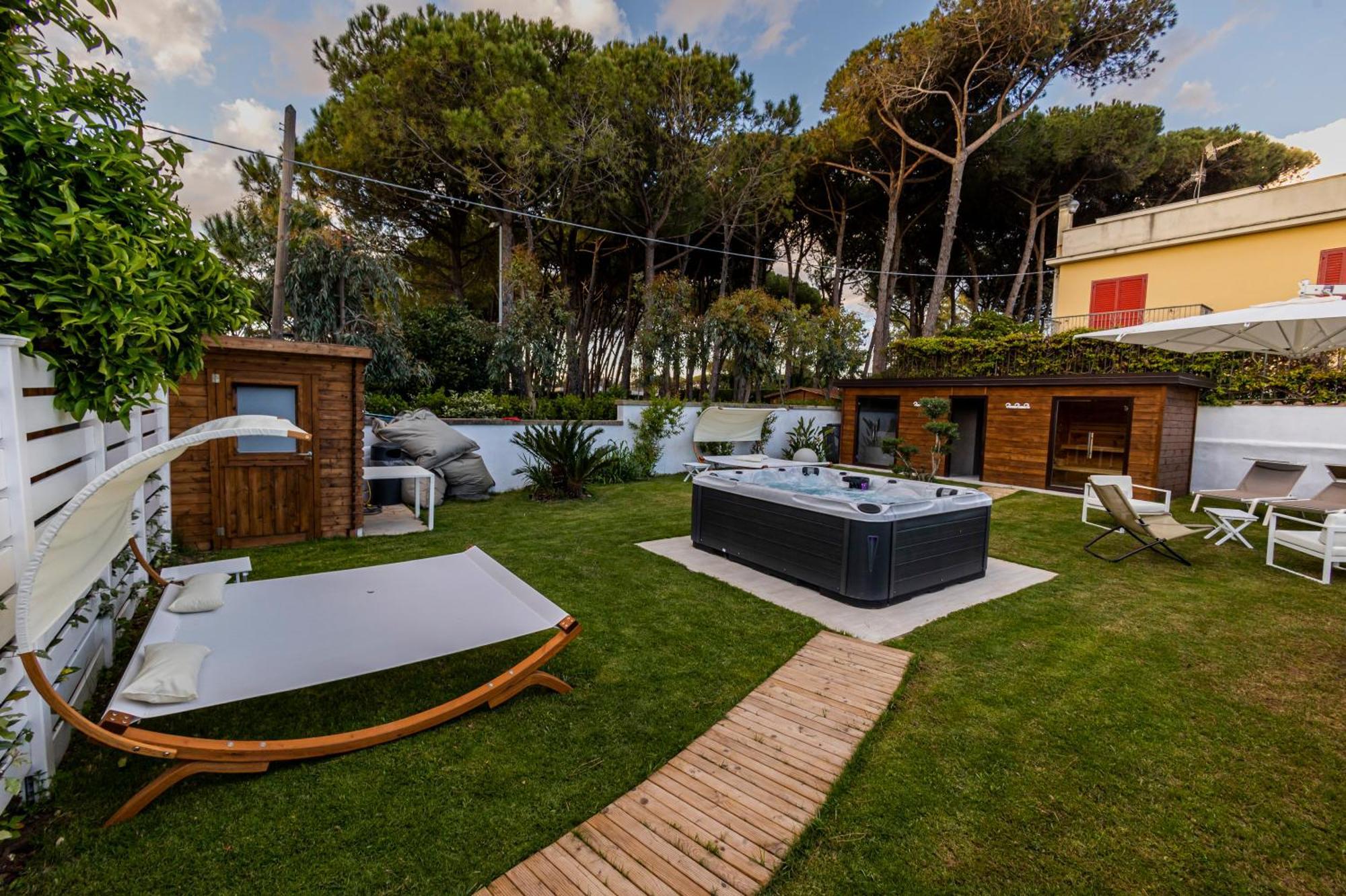 פסטום Aquamaris Design Suite & Spa מראה חיצוני תמונה